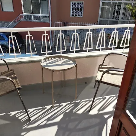 Проживание в семье I My -